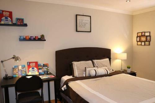 Cozy Room In Vancouver