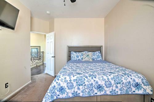 Upscale Winchester Gem With Yard, Gym And 2 Bars!