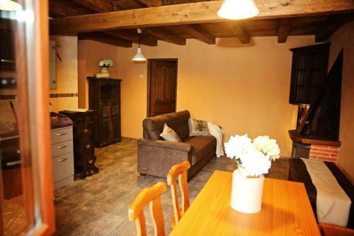 Apartamentos Rurales Las Carballedas