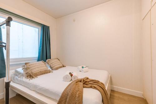 Spacious Two-bedroom Apartment