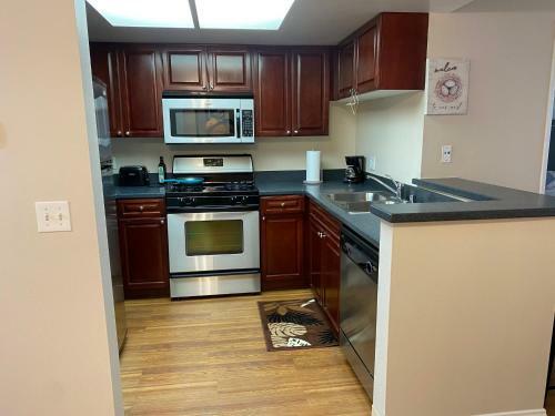 Entire Apartment 1bed/1bath West Hollywood