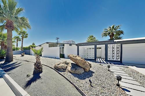 East Racquet Club Oasis