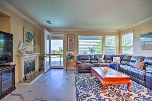 Luxury San Diego Home With Pool, Spa And Views!