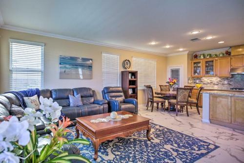 Luxury San Diego Home With Pool, Spa And Views!