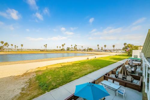 Bayside Breeze