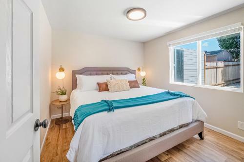 Downtown Beauty - Unit A
