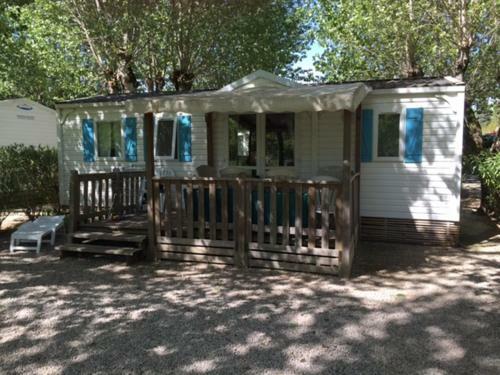 Camping Les Fougui�res