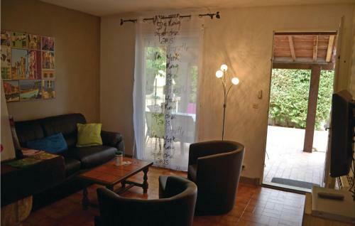 Holiday Home Bassan Kl-1253