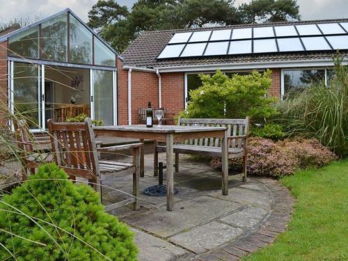 Willow Lodge