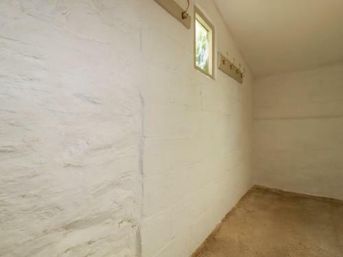 Mill Lawn House
