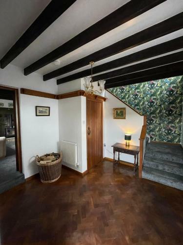 Dove Cottage - Stay At Gwens