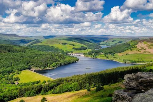 Peak District Guest House - Buxton