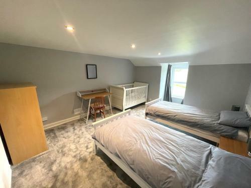 Pass The Keys Spacious 3br Cottage In Beautiful Rural Setting