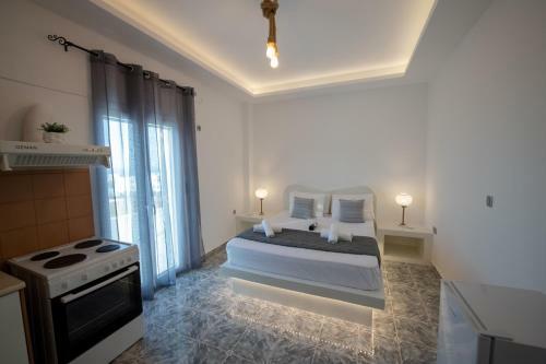 Hostal The F Suites