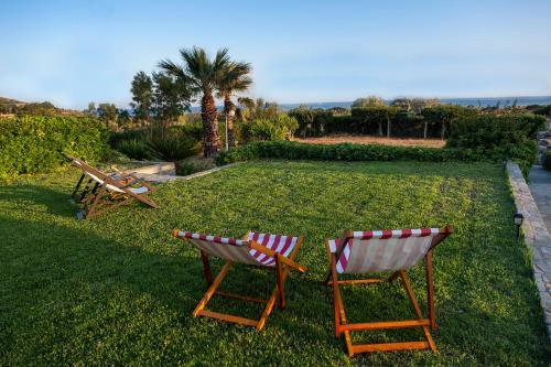 Sounio Beachfront Villa