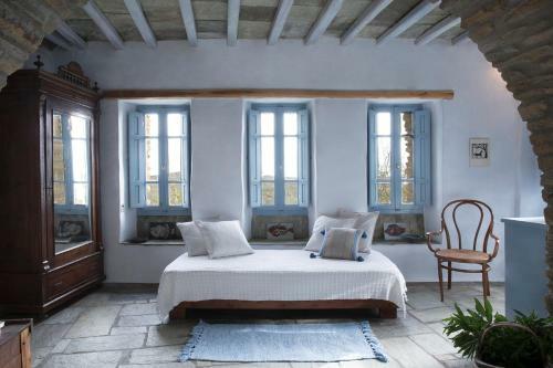 Elegant Island House