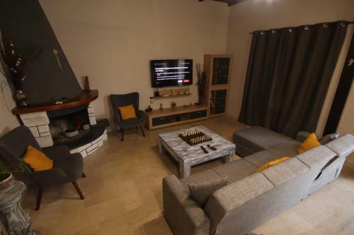 Apartamento Giourgas House