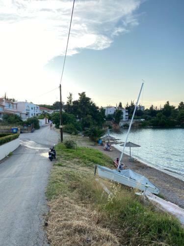 Apartamento Seaside One-bedroom On Chalkis