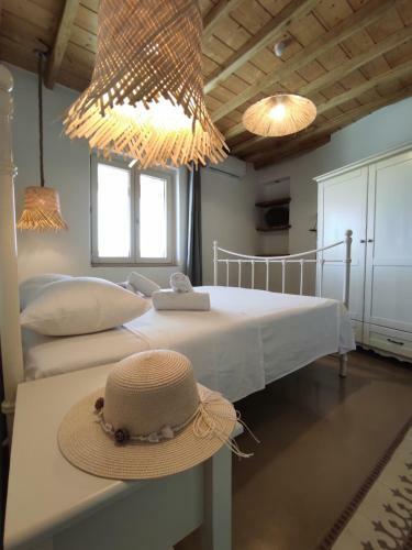 Traditional Suites In Chora Kythnos #6