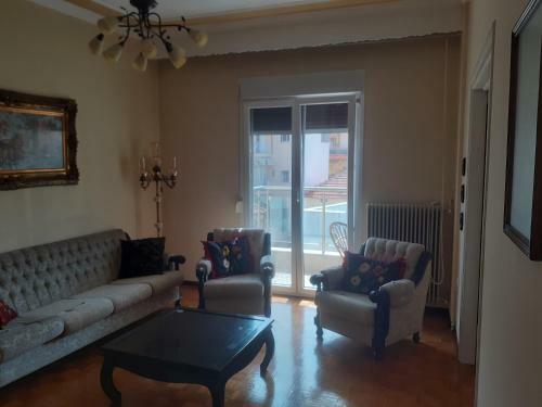 Big Apartment With Castle View