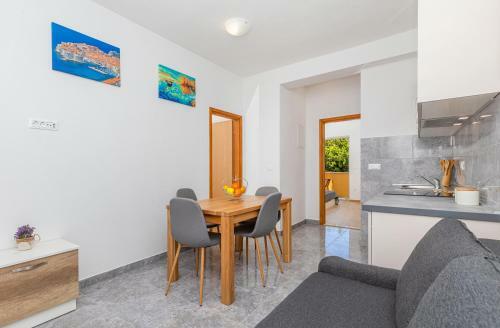 Olive Tree Apartment 1