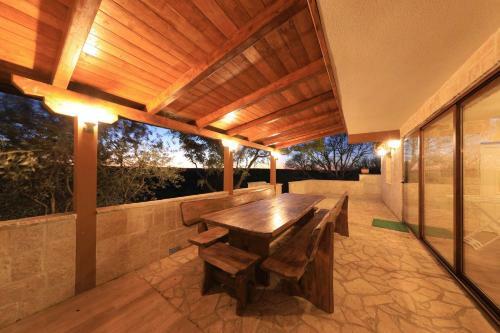Villa Stone House Pridraga