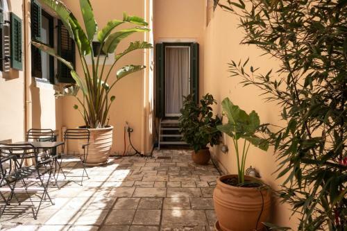 Apartamento The Corcyraean Luxury Seafront House & Yard