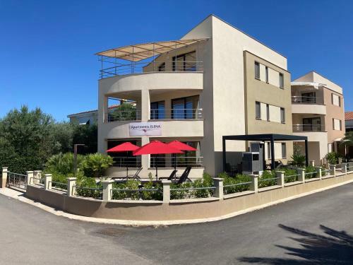 Apartments Elena