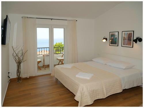 Apartmani Makelja