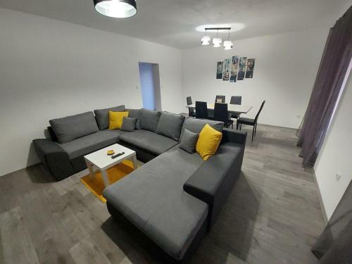 Apartment Palada