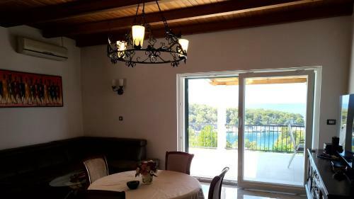 Seaview Residence