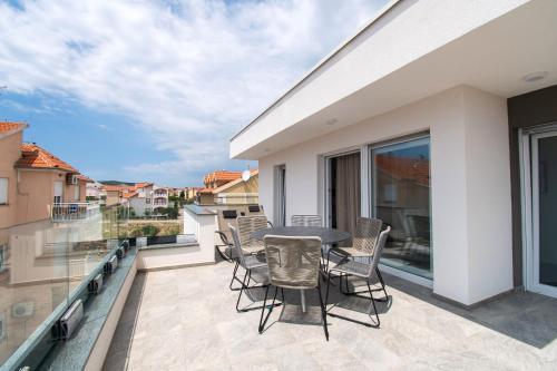 Apartments Villa Ljubas