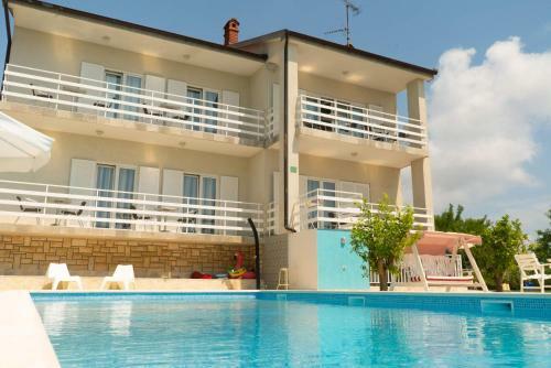 Fortin Apartments Stinjan