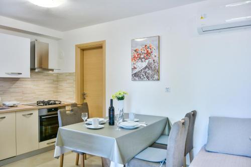 Apartamento Gromila 3