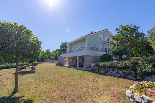 Villa ?elinka, Svib - Cista