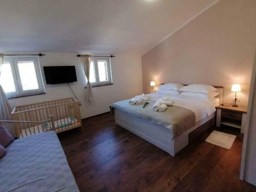 Holiday Home In Tribalj 42438