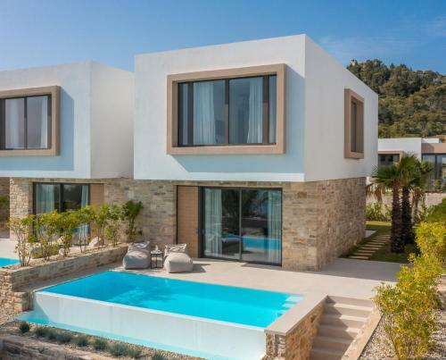 Luxury Villa Resort The Palms
