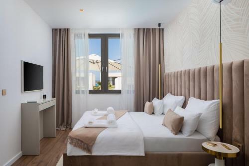 Luxury Villa Resort The Palms