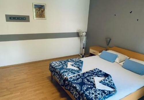 Hostal Apartments Asi - 60 M From Sea