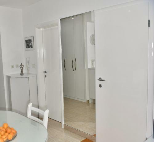 Apartman Vi?nja ***