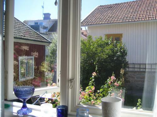 Charming House In Moll�sund