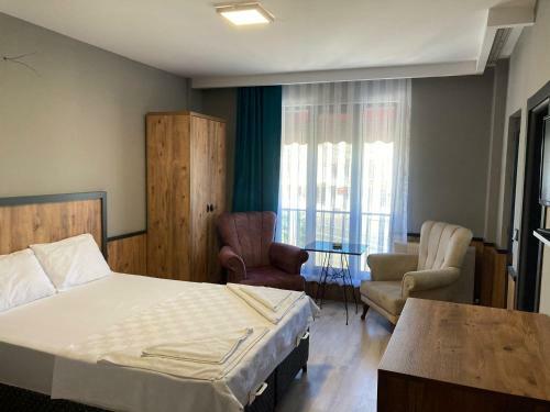 Boss Port Hotel