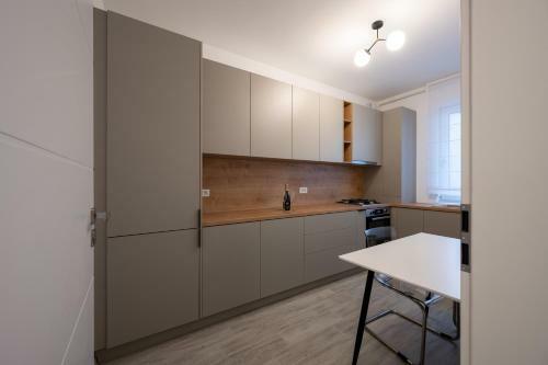 Ultracentral Luxury Apartament