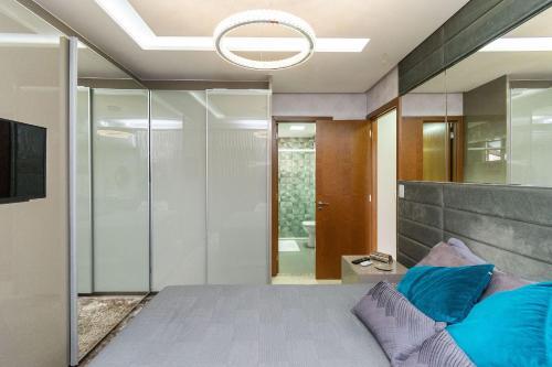 Apartamento Confort�vel De 02 Quartos No Edif�cio The Expression - Setor Bueno - Th502