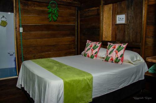 Makalombia Hotel
