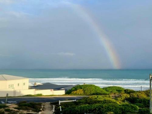 Hostal Dances With Waves