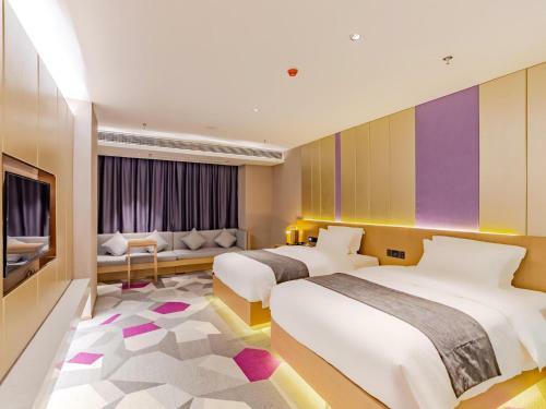 Lavande Hotel Lujiang Zhouyu Avenue