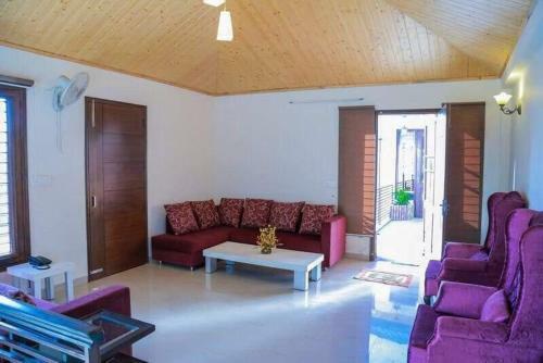 Villa Pinewood 2bhk Cottage