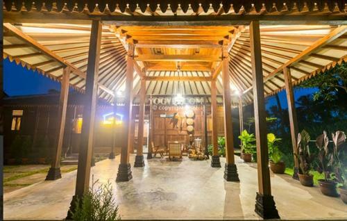 Villa Omah Nongko
