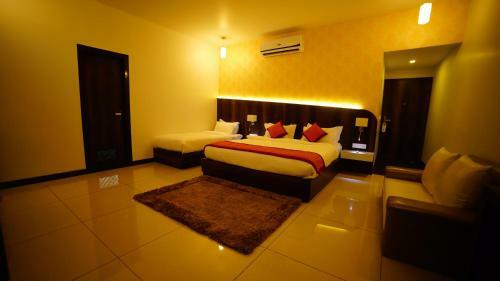 Love Kush Hotel